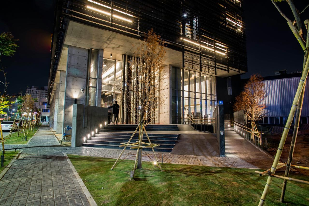Orient Luxury Hotel Csiaji Kültér fotó